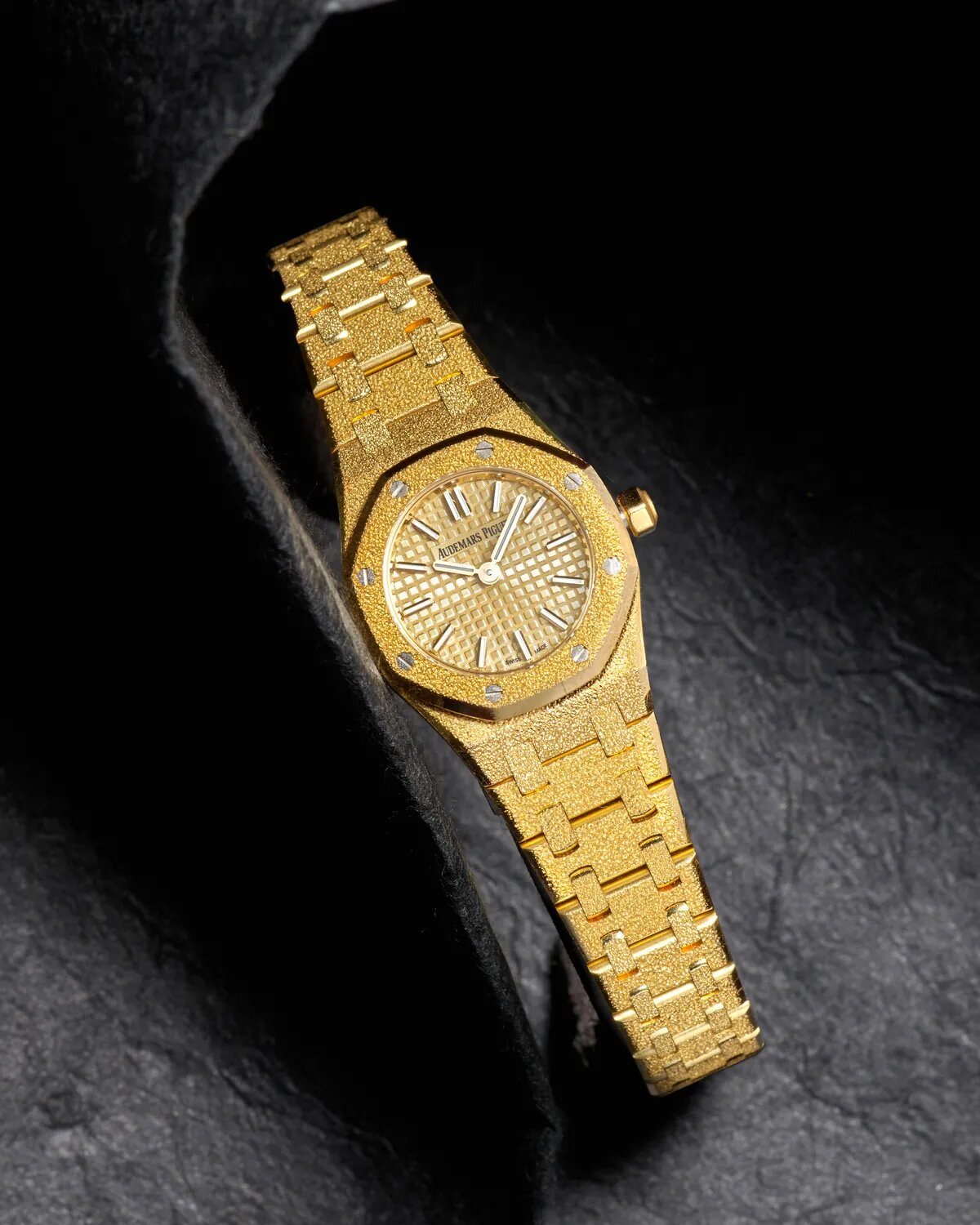 Bonhams NY + Christie’s HK October 2026: Moser Tourbillon Passes as Sleepers Soar