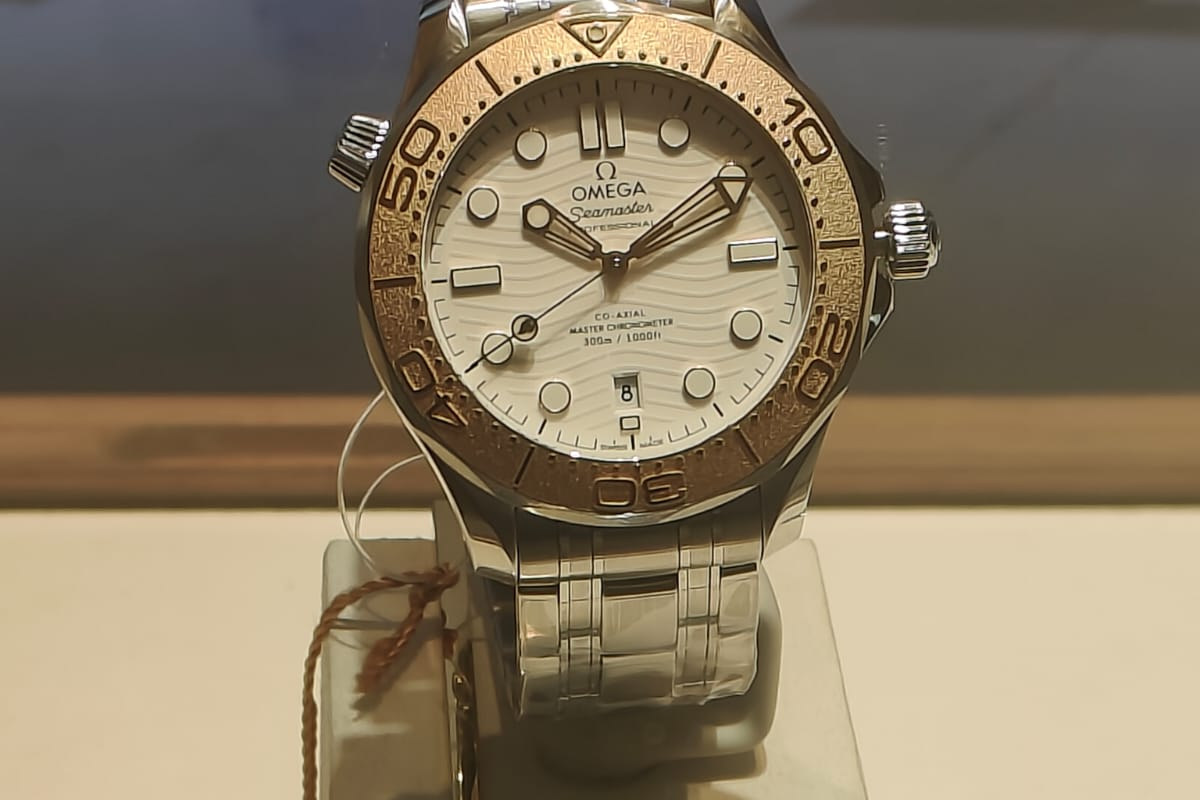 Omega Seamaster History: From 1948 to the Diver 300M, in the References That Matter