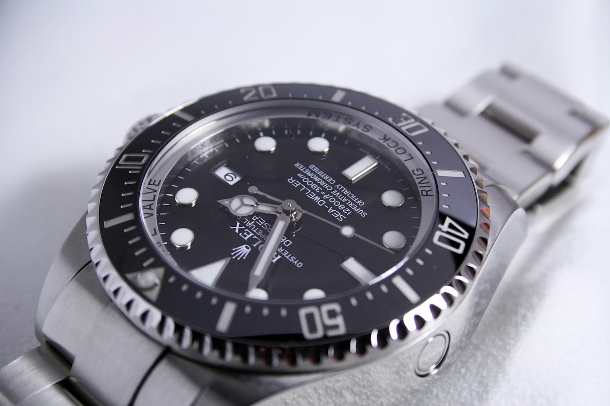 Rolex Calibre 3235 Explained: Specs, Accuracy, Service and Which Models Have It